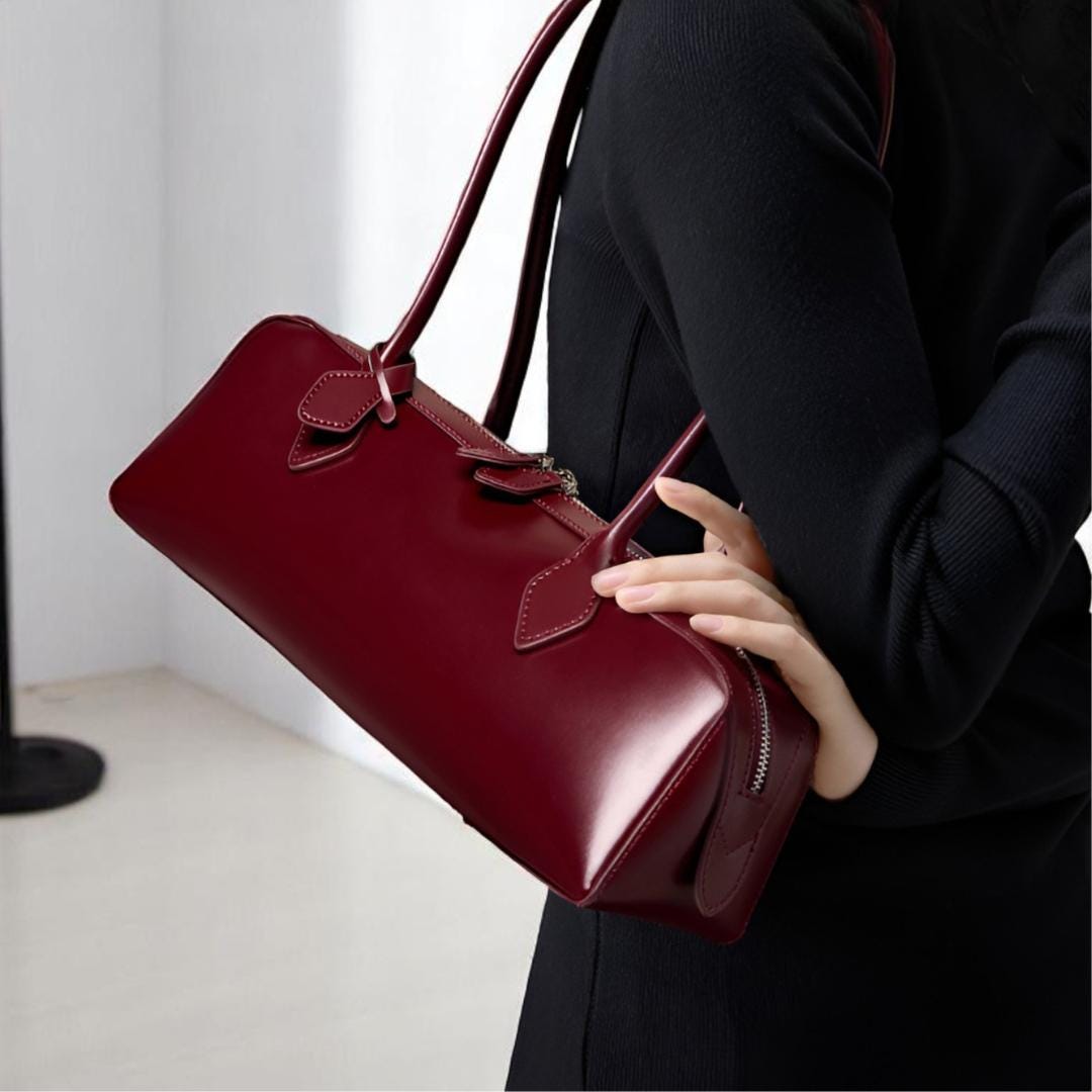 Echtleder Baguette Tasche - Kleine Schulter Geldbörse Vintage-Inspirierte Unterarmtasche Elegante Henkel Handtasche Geschenk Für Sie von RosieWovenBags