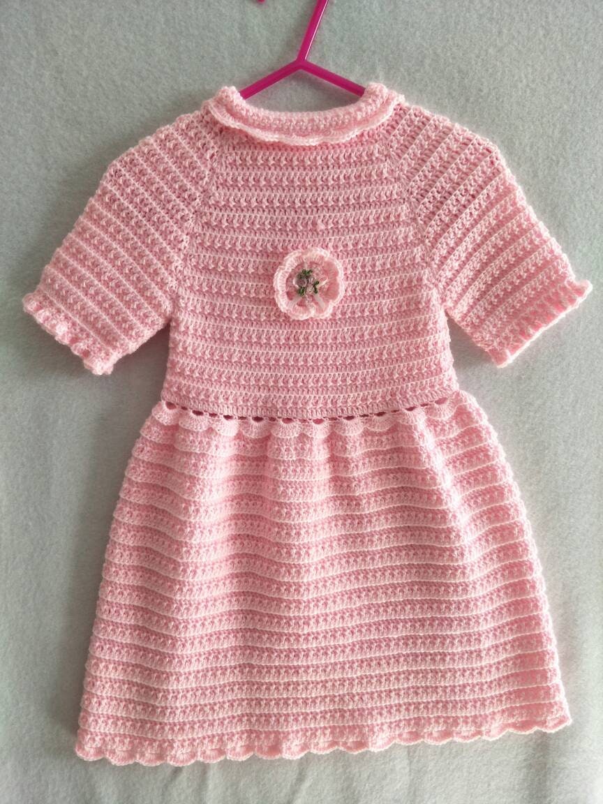 Baby Girl Rosa Kleid Und Passende Stirnband von RosiesBabyCrochet