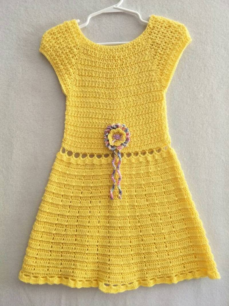 Sonnigen Gelb-Party-Kleid von RosiesBabyCrochet