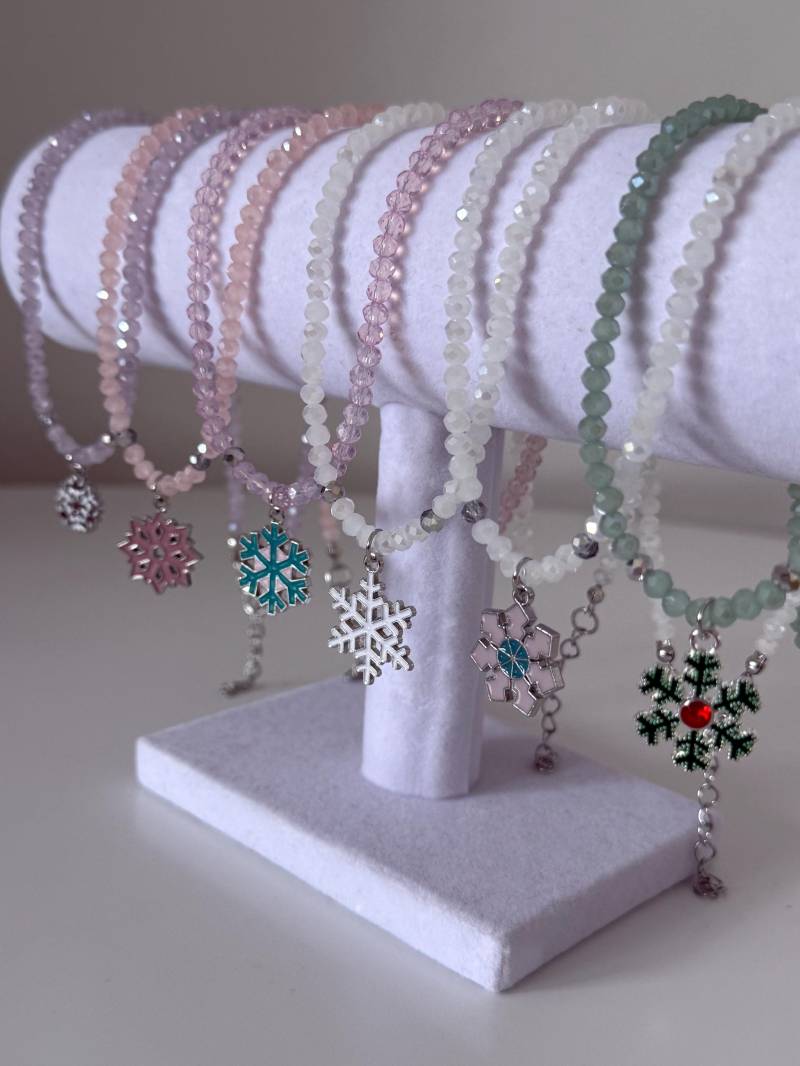 Perlenhalskette Schneeflocke Unikat Silber Perlenhalskette Schneeflocke Unikat Silber von RosisDreamPearls