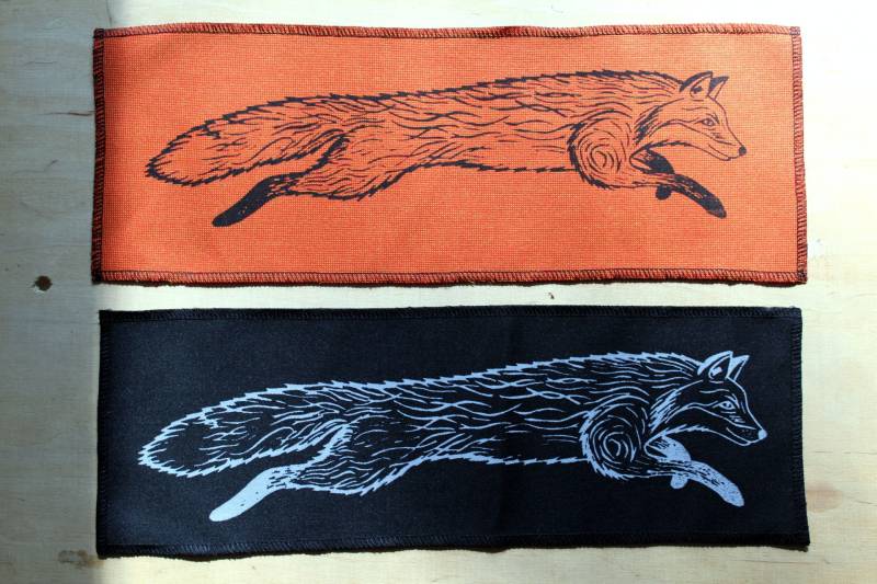 Springender Fuchs - Siebdruck Zum Aufnähen von RoskaArt