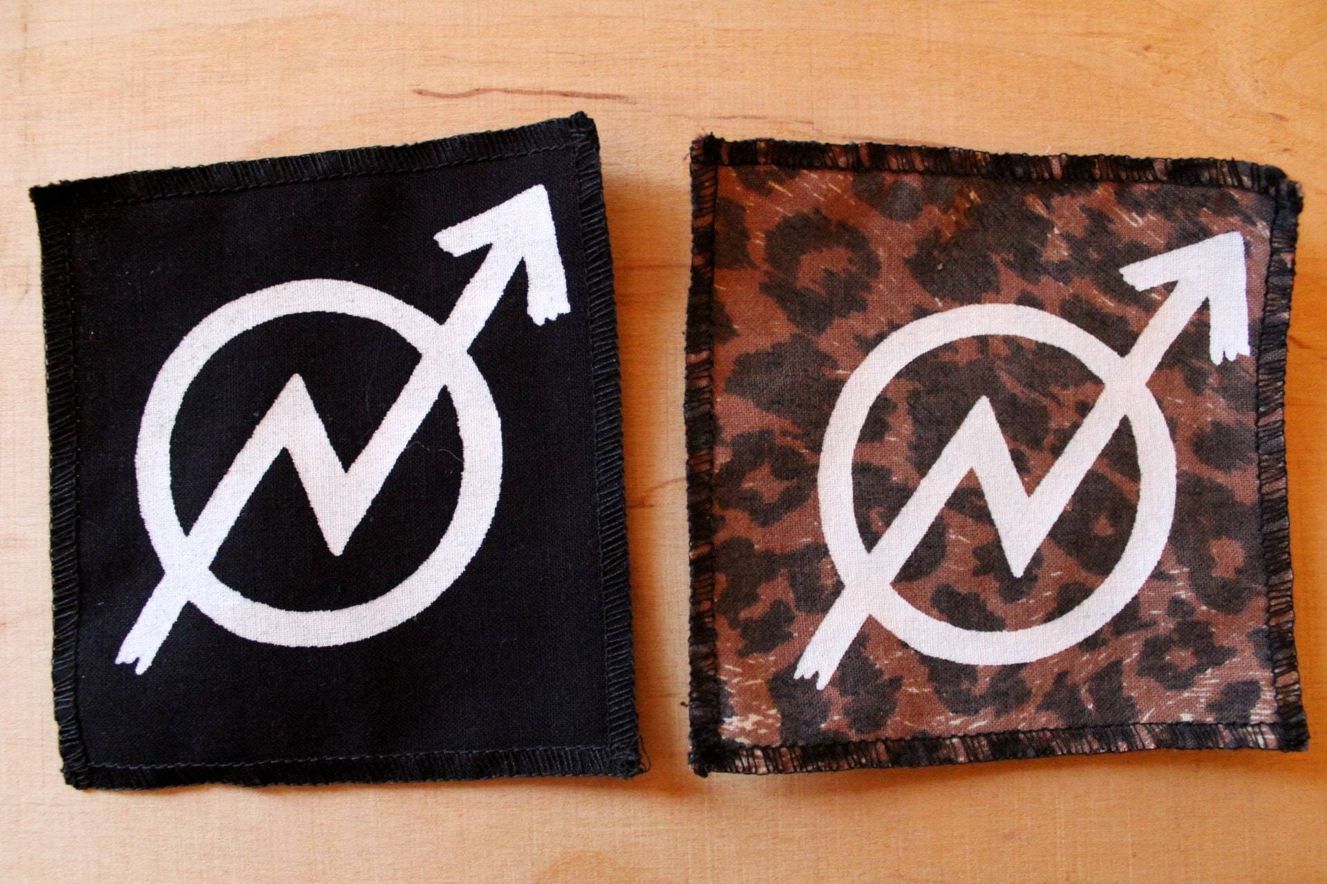 Squat Symbol - Siebdruck Patch Zum Aufnähen Squat Symbol - Siebdruck Patch Zum Aufnähen von RoskaArt