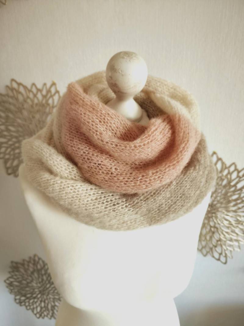Alpaka Seide Loop, Color Blocking, Damen Endlos Loopschal Kapuzenschal, Gestrickter Rundschal Für Mädchen Beige Rosa Pastell Strickschal von RosnicDesign