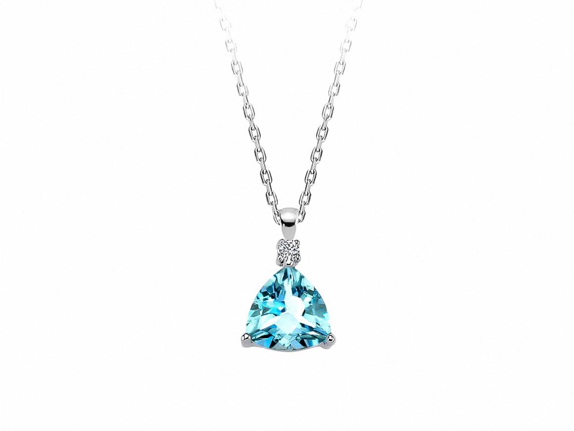 Trillion Sky Blue Topas Anhänger Lab-Grown Diamant, 8K Weißgold Halskette Trillion Sky Blue Topas Anhänger Lab-Grown Diamant, 8K Weißgold Halskette von RosyLabDiamonds