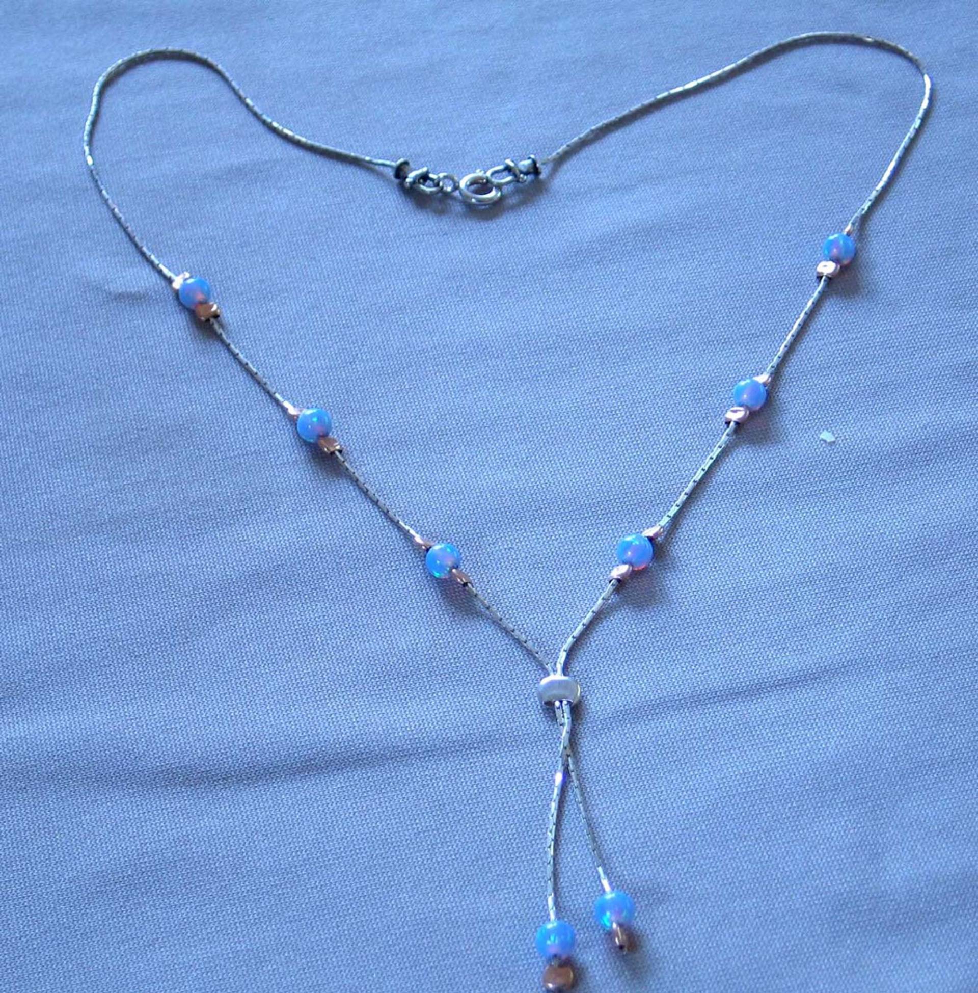 Opal Anhänger Halskette 925 Silber & 14K Gold, Zarter Stein Opal Anhänger Halskette 925 Silber & 14K Gold, Zarter Stein von RosytreasuresFinds