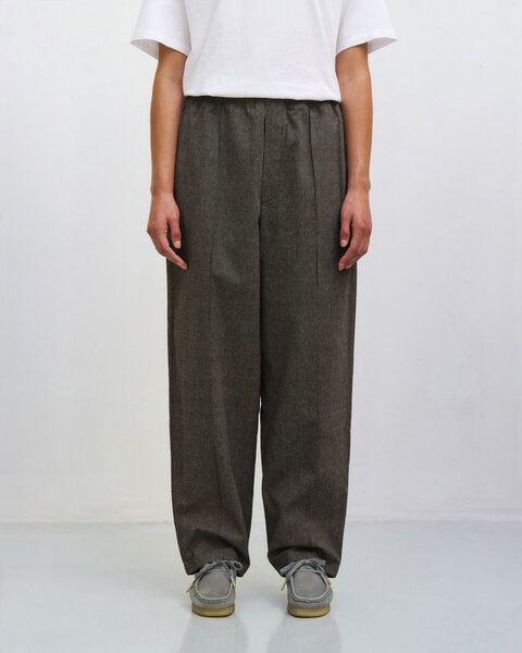 Rotholz Weite Bundfaltenhose Bio Baumwolle von Rotholz