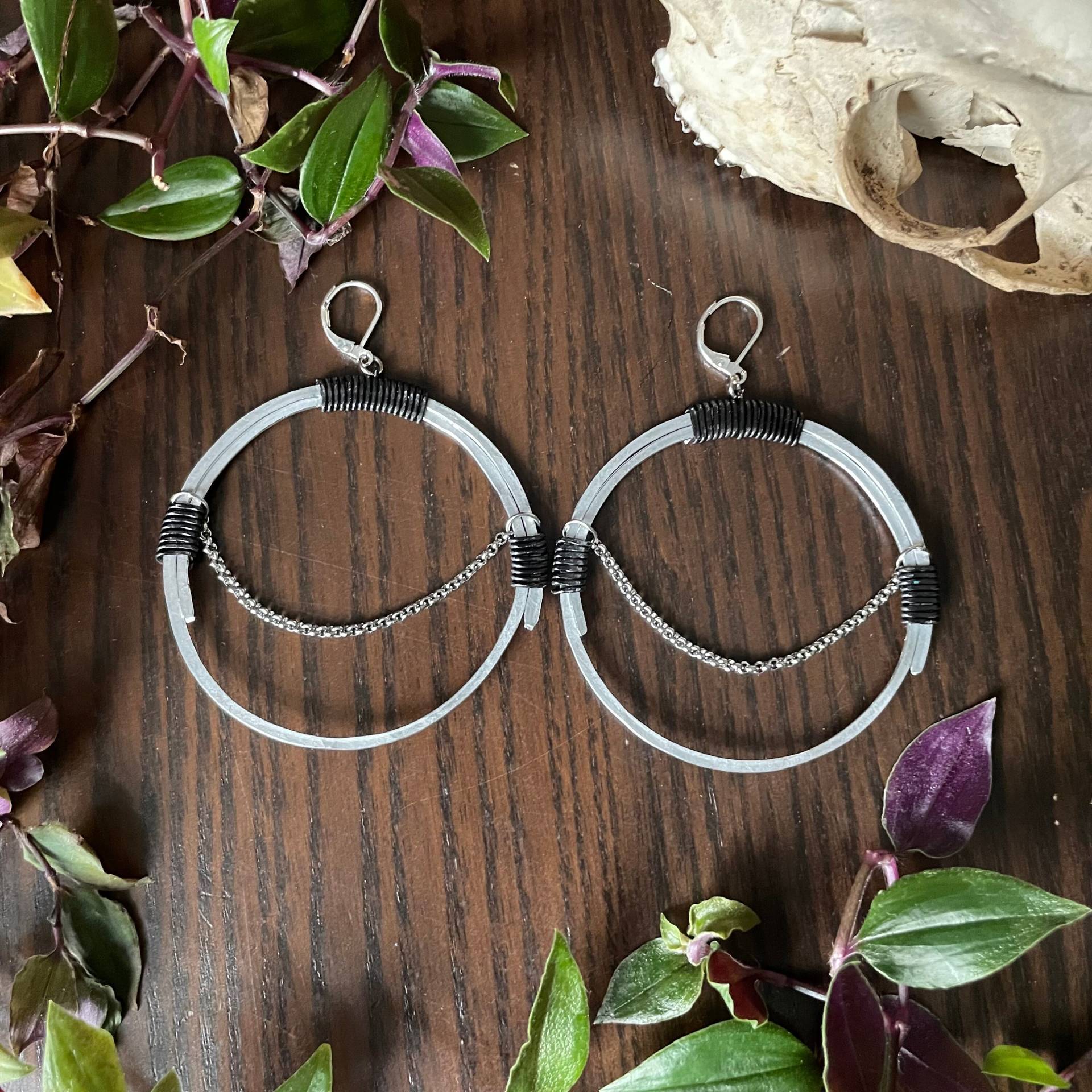 Chain Hoops von RottenDecayJewellery