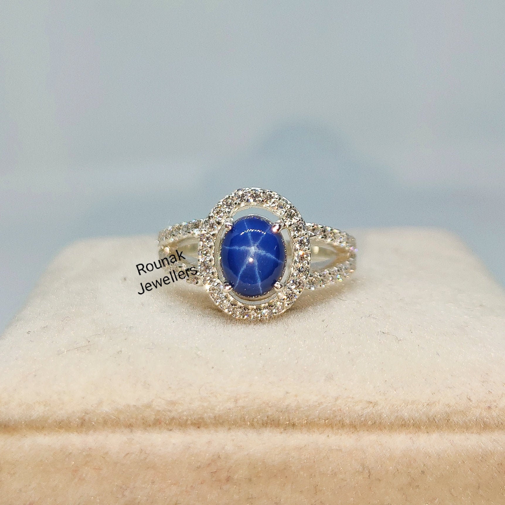 Blauer Stern Saphir Ring, Statement 925 Sterling Silber, Cubic Zirconia Lindy Stapelbarer Frauen Geschenke von RounakJewellers
