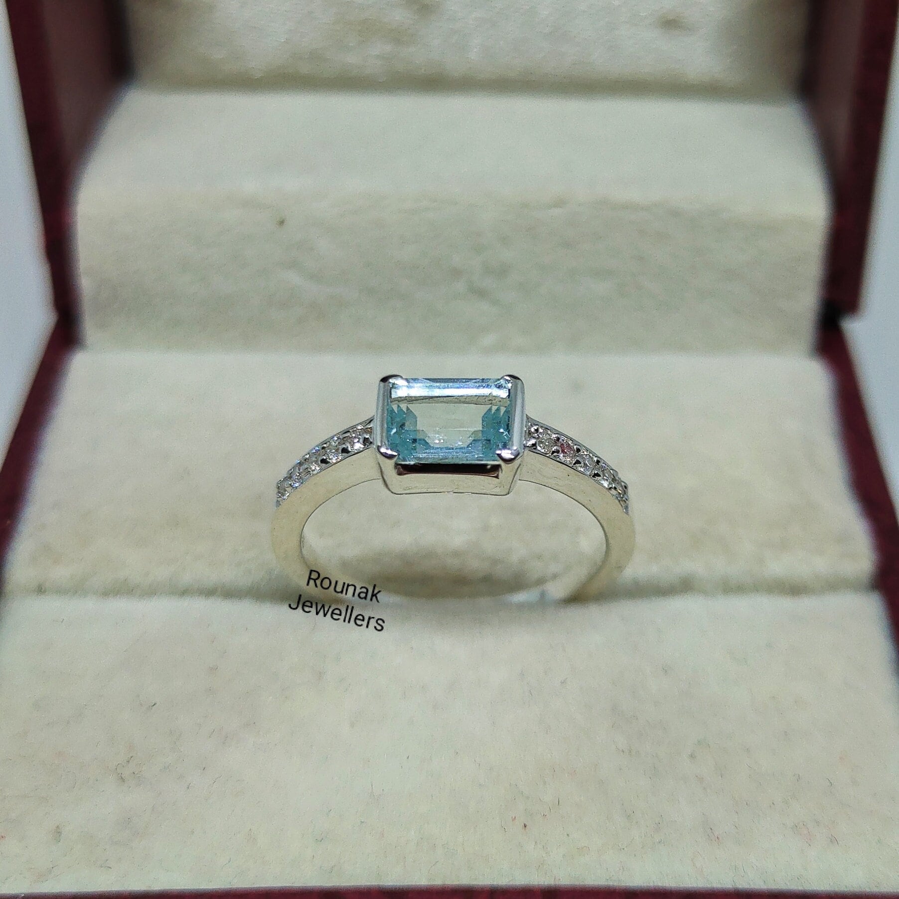 Echter Aquamarin Ring, Versprechen Minimalist März Geburtsstein 1.10Ct Geschenk Ring Für Sie, Jahrestag Geschenk von RounakJewellers