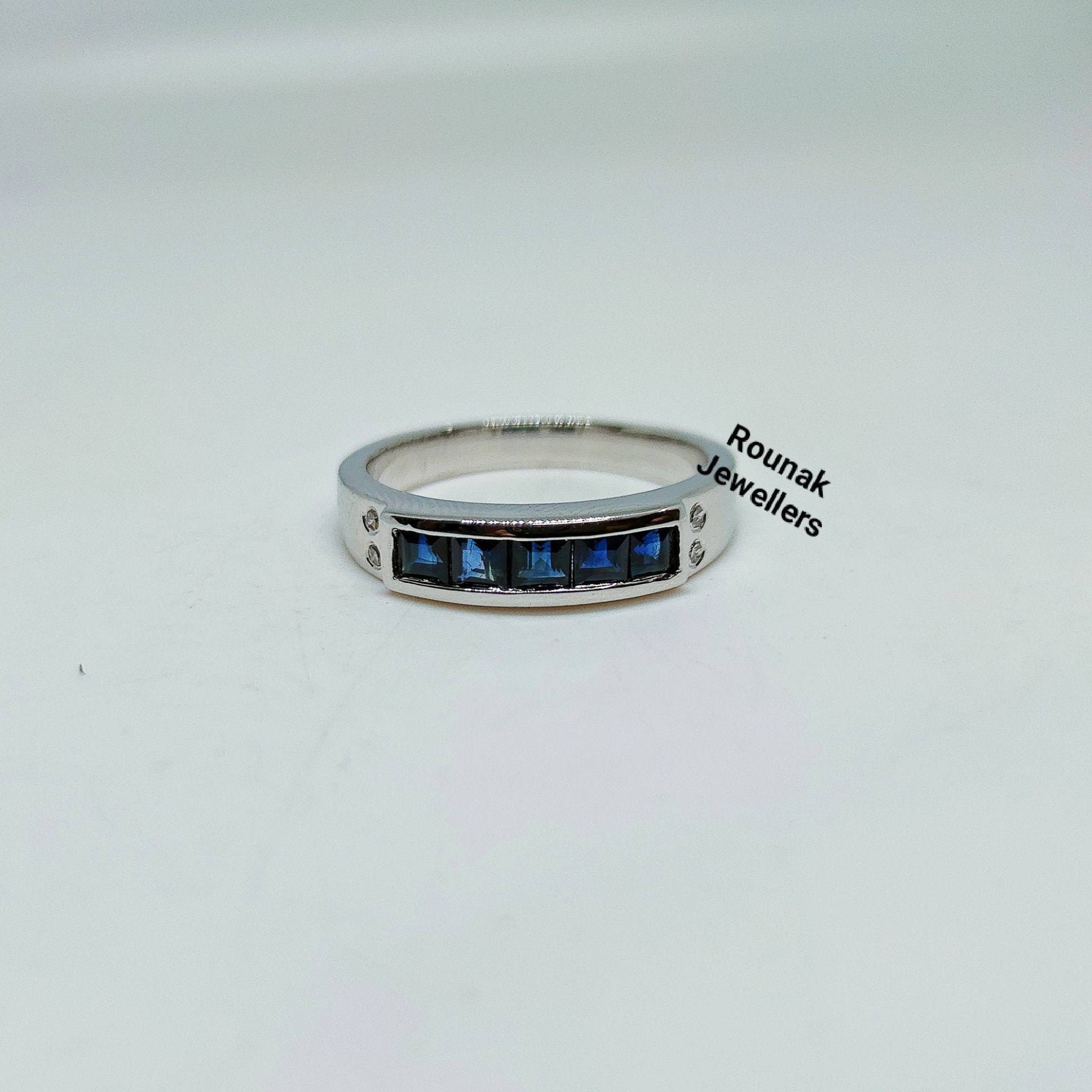 Echter Blauer Saphir Diamant Bandring, 925 Silber Ring, Handgemachte Birthstone Band, Natürliche Ehering, Mädchen Oder Frauen Ring Echter Blauer Saphir Diamant Bandring, 925 Silber Ring, Handgemachte Birthstone Band, Natürliche Ehering, Mädchen Oder Frauen Ring von RounakJewellers