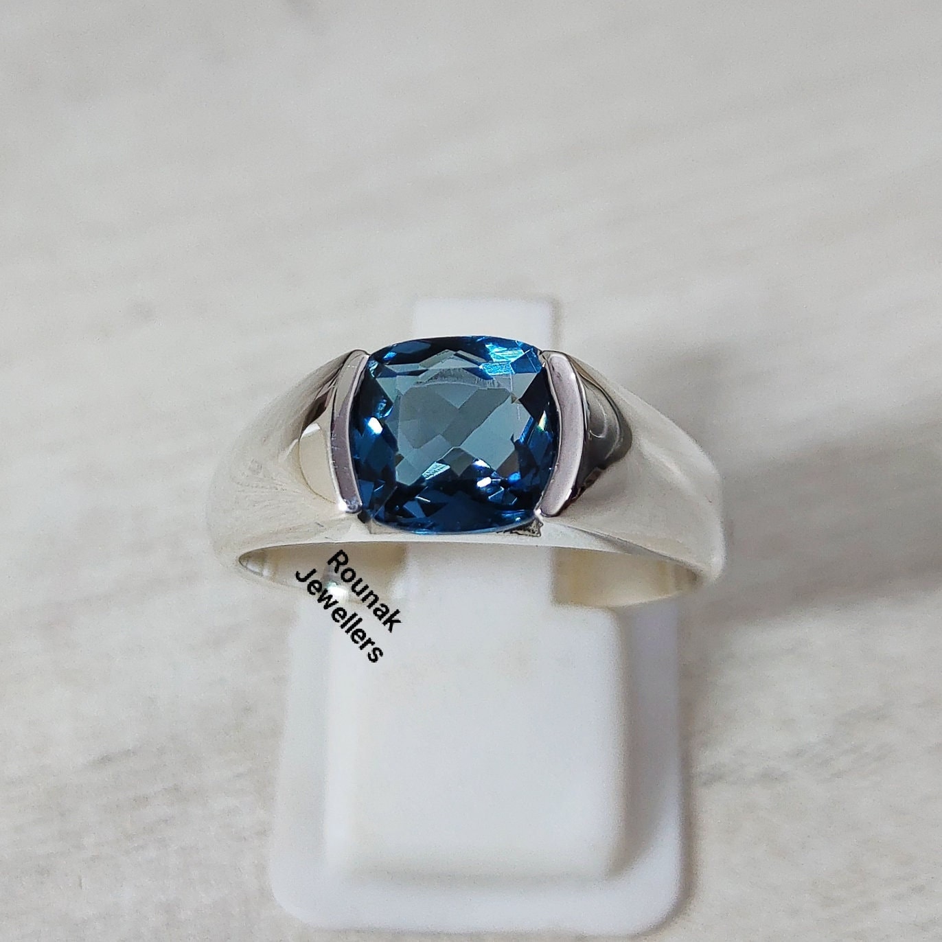 London Blauer Topas Ring, Edelstein Massive 925 Silber Natürlicher Blauer Versprechen Geburtstag Geschenk Für Ihn von RounakJewellers