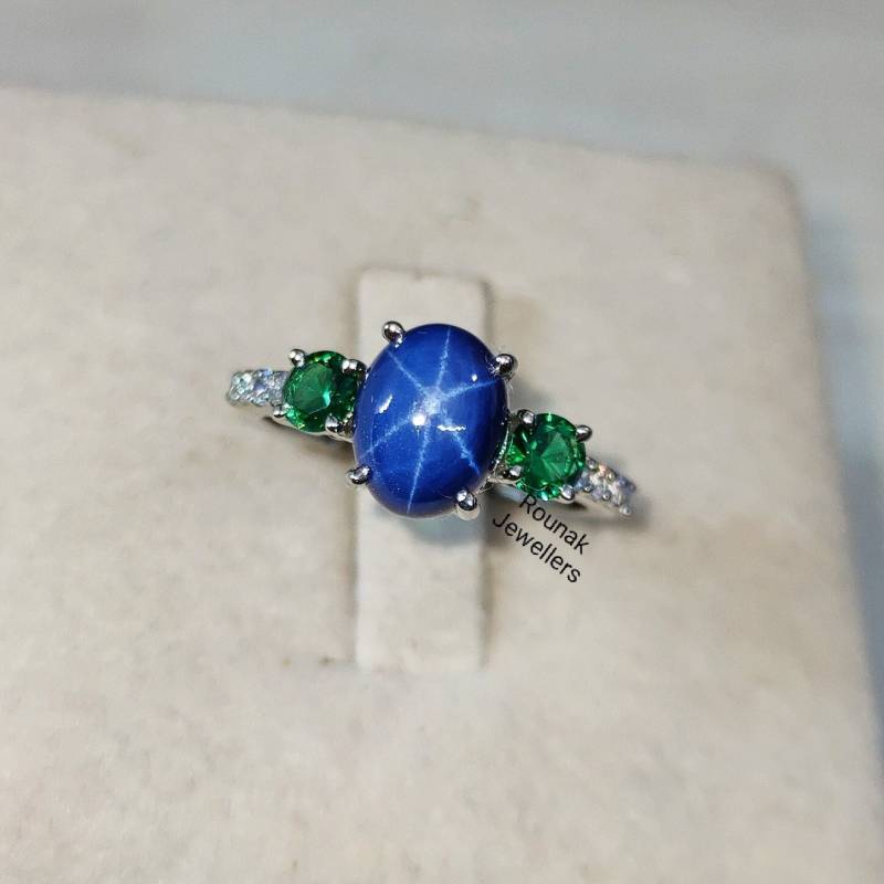 Ovaler Blauer Stern Saphir Ring, Stapelbarer 925 Sterling Silber, Smaragd Versprechen Lindy Frauen Für Geschenke von RounakJewellers