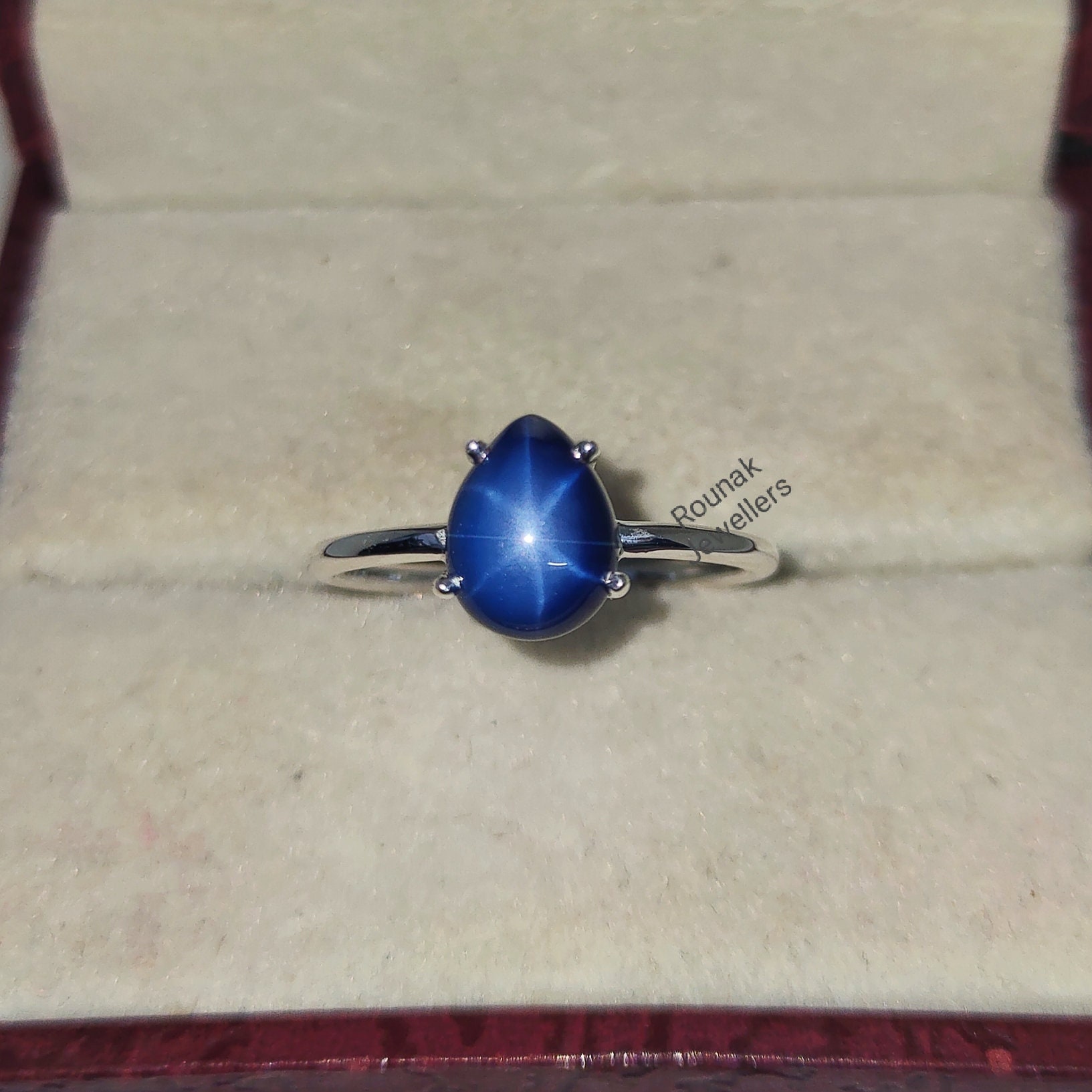 Pear Cut Stern Blauer Saphir Ring, Minimalist Versprechen 925 Sterling Silber, Lab Stapelbar Frauen Geschenke von RounakJewellers