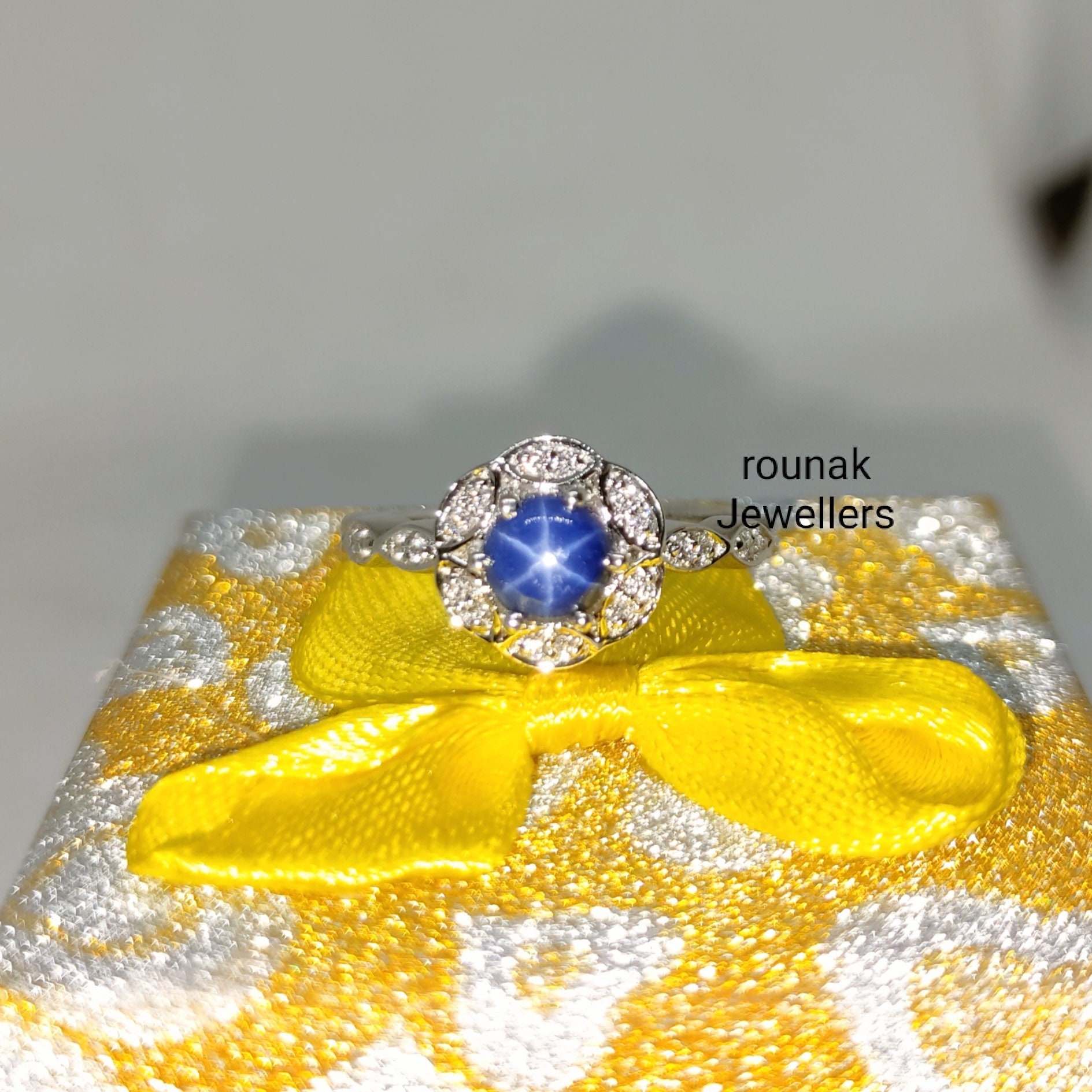 Vintage Stern Blauer Saphir Verlobungsring, 925 Sterling Silber Ring, Zirkonia Stapelbarer Frauen Geschenke von RounakJewellers