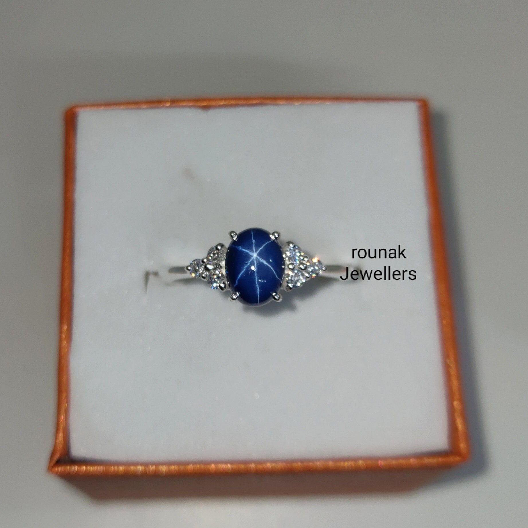 Zierlicher Blauer Stern Saphir Ring, Kornblumen 925 Sterling Silber, Lindy Versprechen Frauen Geschenk Ring von RounakJewellers