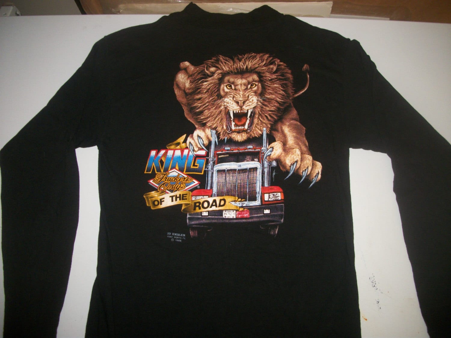 3D Trucker Langarm-Shirt 1989 3D Trucker Langarm-Shirt 1989 von Route635
