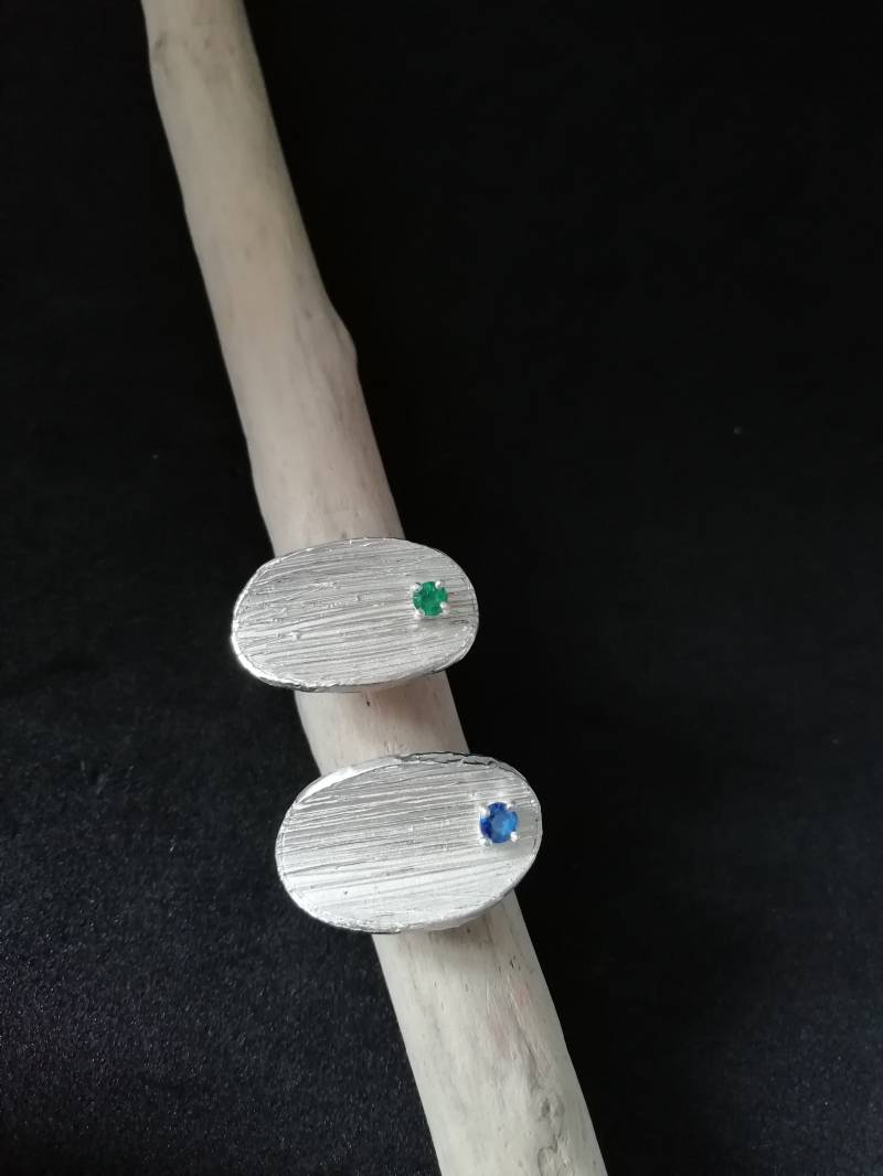 Silberringe Mit Saphir Und Smaragd von RovacchiGioielli