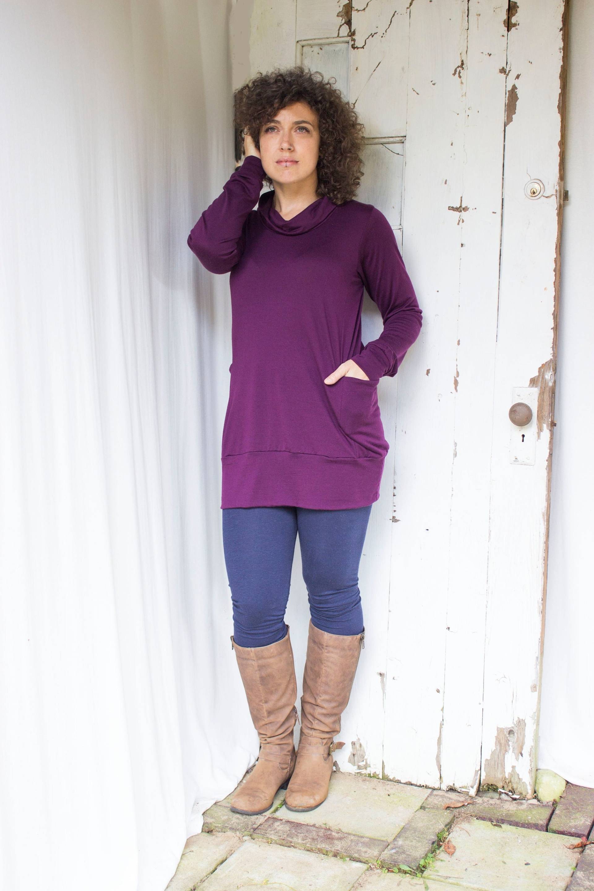 Emmaline - 100% Merinowolle Leichte Pullover Tunika Mit Taschen Und Cozy Cowl Wählen Sie Ihre Farbe Hergestellt Von Rowan Gray in Den Usa Emmaline - 100% Merinowolle Leichte Pullover Tunika Mit Taschen Und Cozy Cowl Wählen Sie Ihre Farbe Hergestellt Von Rowan Gray in Den Usa von RowanGreyClothing