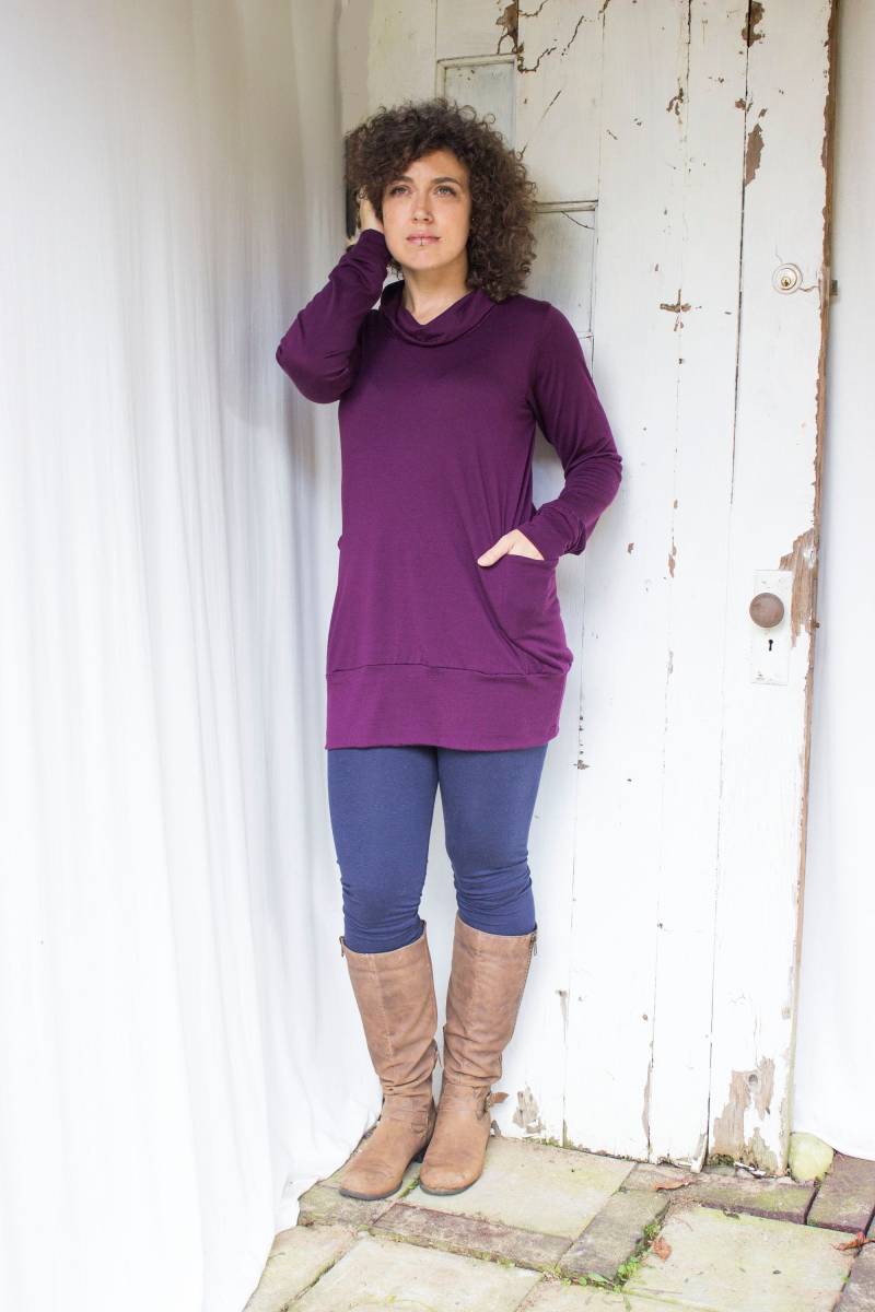 Emmaline - 100% Merinowolle Leichte Pullover Tunika Mit Taschen Und Cozy Cowl Wählen Sie Ihre Farbe Hergestellt Von Rowan Gray in Den Usa von RowanGreyClothing