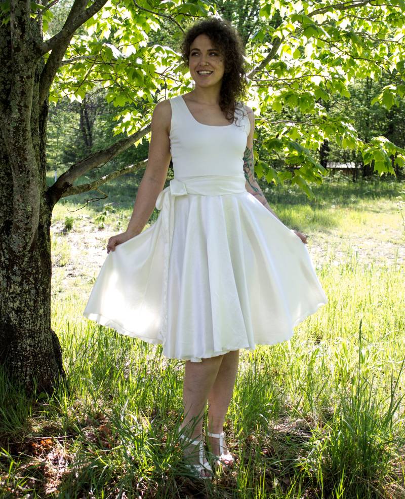 Gardenia Kleid - Bio Brautkleid Hanf Seide Und Baumwolle Made To Order Rustikale Hochzeit Boho Chic Ärmellos Knielang Gardenia Kleid - Bio Brautkleid Hanf Seide Und Baumwolle Made To Order Rustikale Hochzeit Boho Chic Ärmellos Knielang von RowanGreyClothing