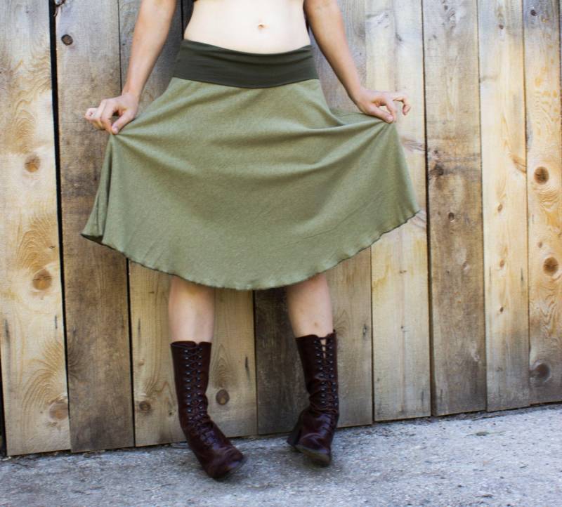 Hanf Halbmond Mittellanger Rock/Kleid Poncho - Bio Stoff Made To Order Viele Farben Zur Auswahl Eco Fashion von RowanGreyClothing