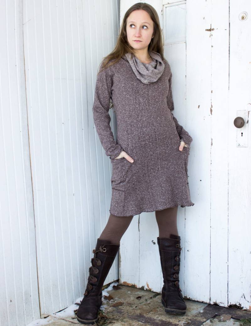 Nadelbaum Passport Tasche Wasserfallausschnitt Kleid - Hanf Und Bio-Baumwolle Auf Bestellung Viele Farben Erhältlich Eco Fashion Tunika von RowanGreyClothing