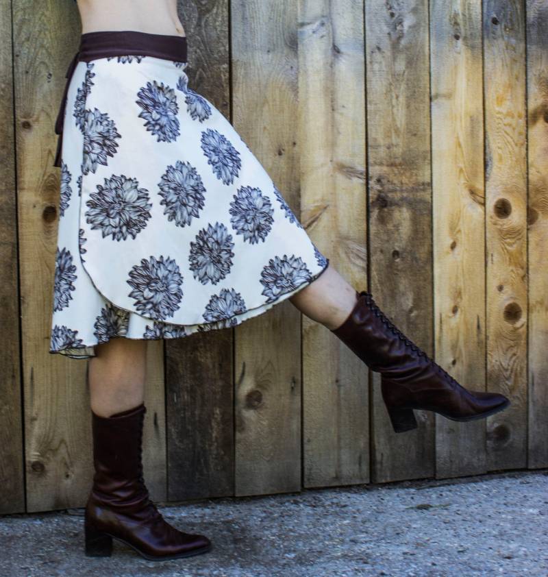 Sofort Lieferbar - Wickelrock Aus Bio-Baumwolle Größen Xs-Xl 5 Drucke Zur Auswahl Einstellbar Umstandsmode Reisen Nachhaltig Floral von RowanGreyClothing