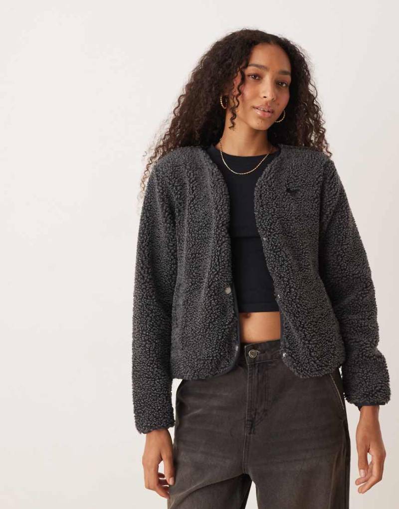 Roxy - Iconic Town - Fleecejacke in Phantom mit Knopfleiste-Schwarz von Roxy