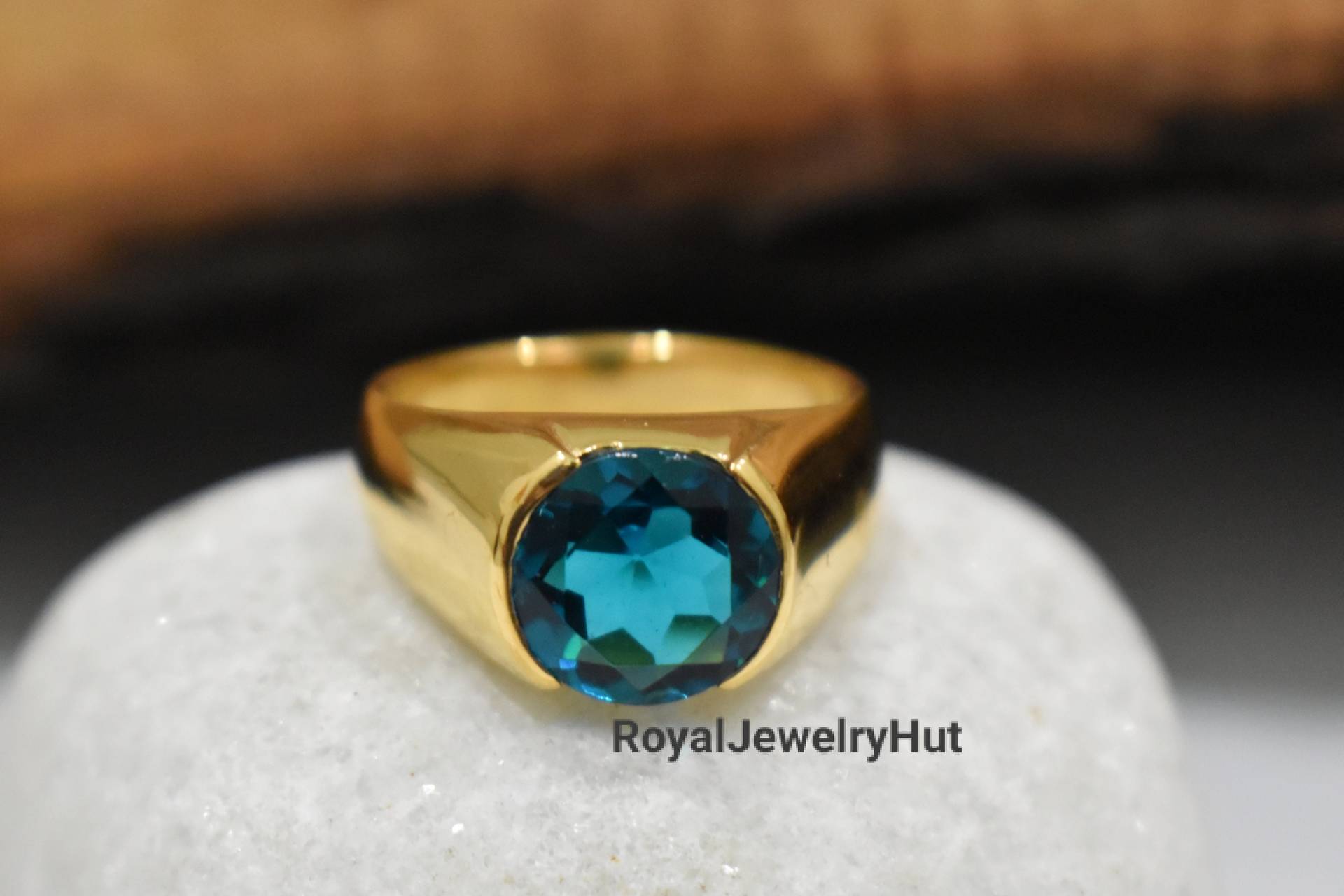 London Blauer Topas Ring, 925 Sterling Silber 22 K Gold Fill, Herrenring, Frauenring, Siegelring, Geschenkring von RoyalJewelryHut