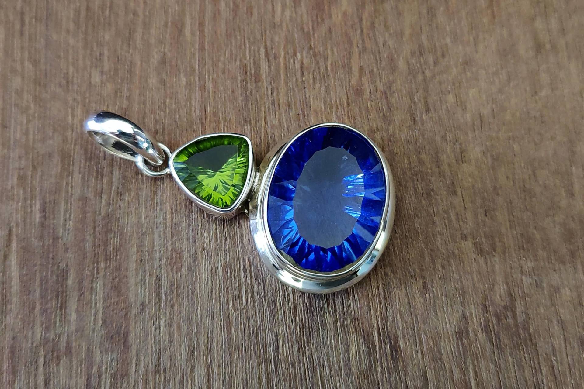 Tansanit Anhänger, Peridot Doppelstein 925 Massiv Sterling Silber Anhänger Für Frauen, Edelstein von RoyalJewelryHut