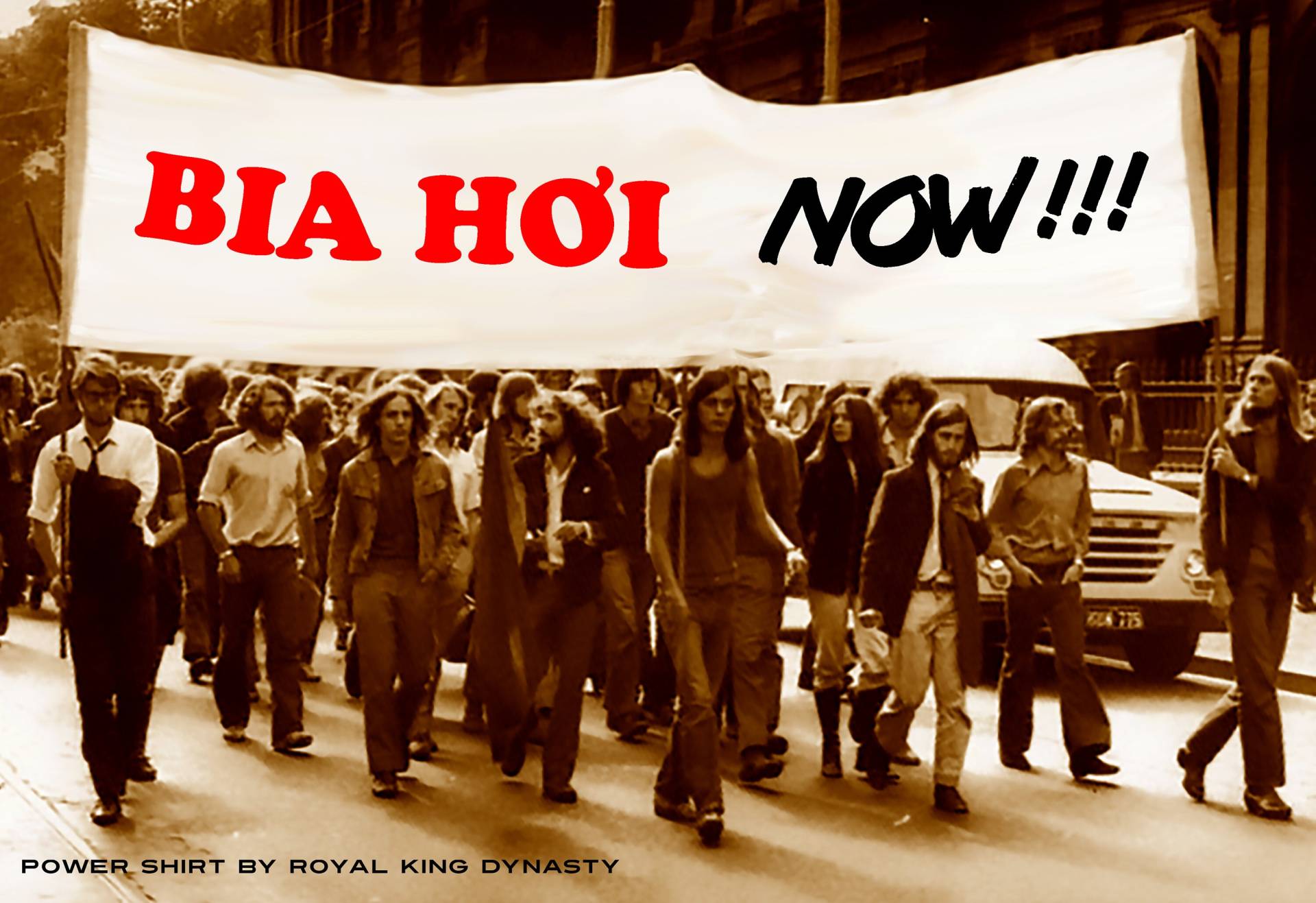 Bia Hoi Now Protest T-Shirt/Frauen Unisex V Funny Vietnam Bier Street Food Hippies Weird Asia Kommunisten Party Reise Proletariat von RoyalKingDynasty