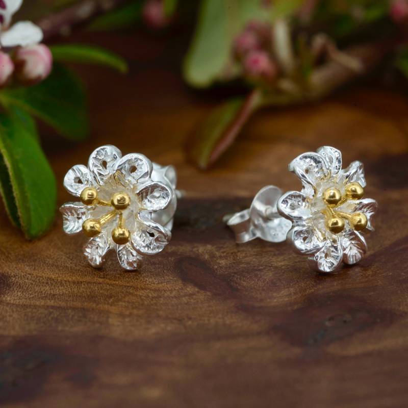 Blumen-Ohrstecker Mit Sterling Silber Und 750 Gold Blumen-Ohrstecker Mit Sterling Silber Und 750 Gold von RoyalMileSilver