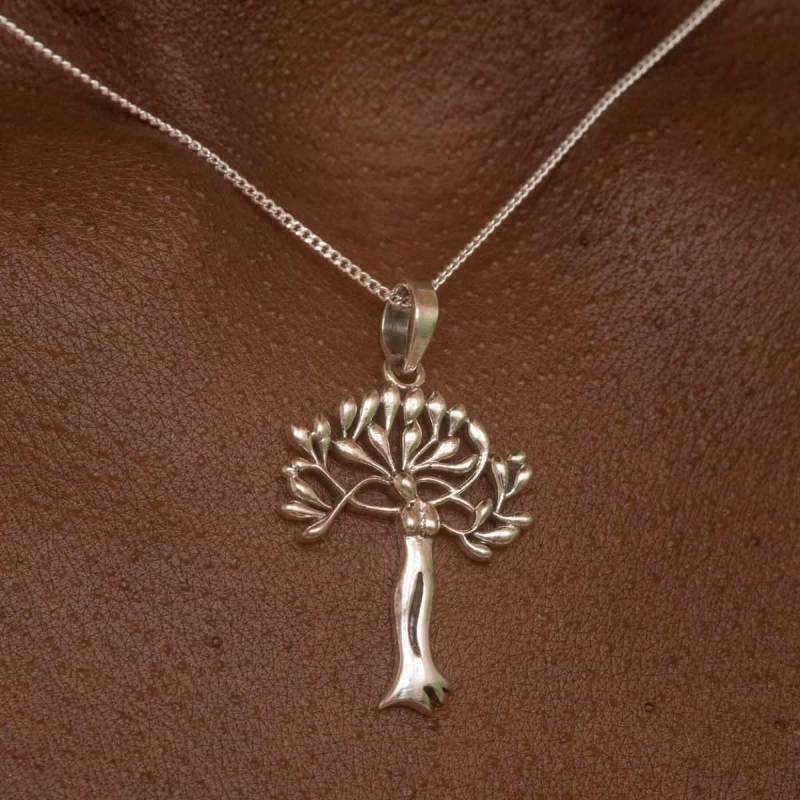 Silber Baumgöttin Anhänger Klein|Lady Baum Halskette|Einzigartiges Design Silber Baumgöttin Anhänger Klein|Lady Baum Halskette|Einzigartiges Design von RoyalMileSilver