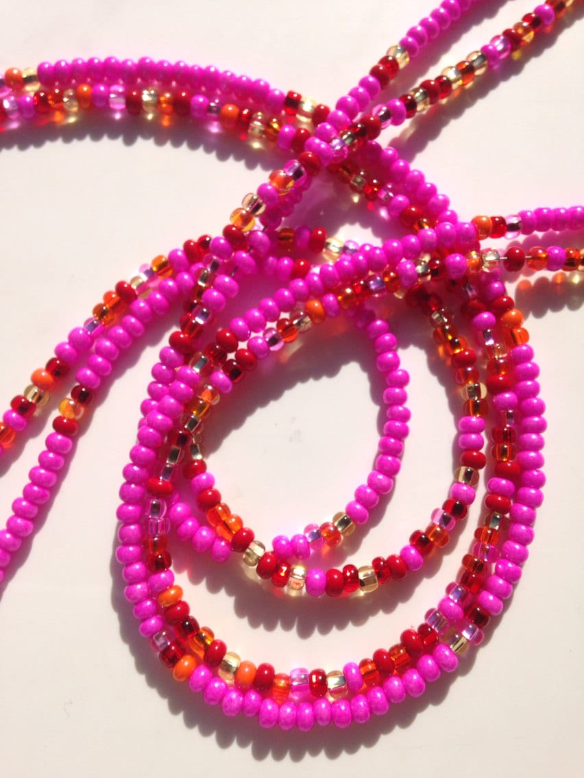 Berry Sangria Waistbeads - Neon Pink/Multicolor Doppelstrang Berry Sangria Waistbeads - Neon Pink/Multicolor Doppelstrang von RoyalWaistbeads