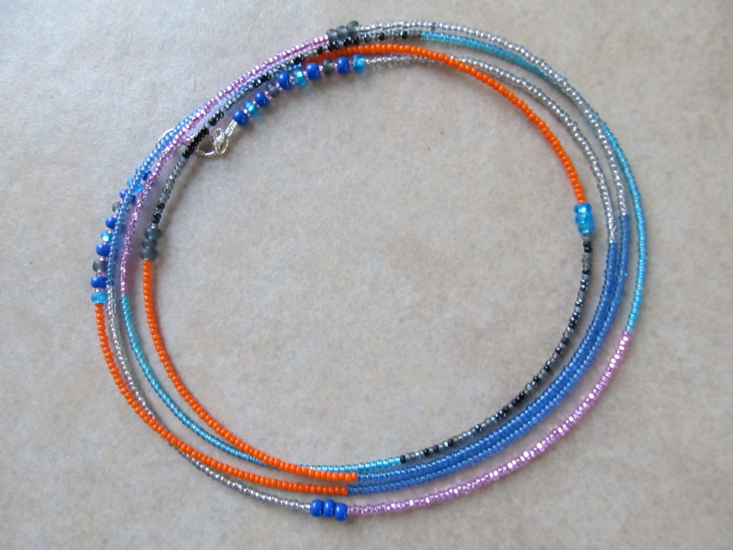 Kaleidoskop Traum - Double Strang Wickeln Waistbeads Orange, Blau, Pink, Türkis, Fuchsia, & Gray Taille Perlen, Sterling Silber Verschluss Kaleidoskop Traum - Double Strang Wickeln Waistbeads Orange, Blau, Pink, Türkis, Fuchsia, & Gray Taille Perlen, Sterling Silber Verschluss von RoyalWaistbeads