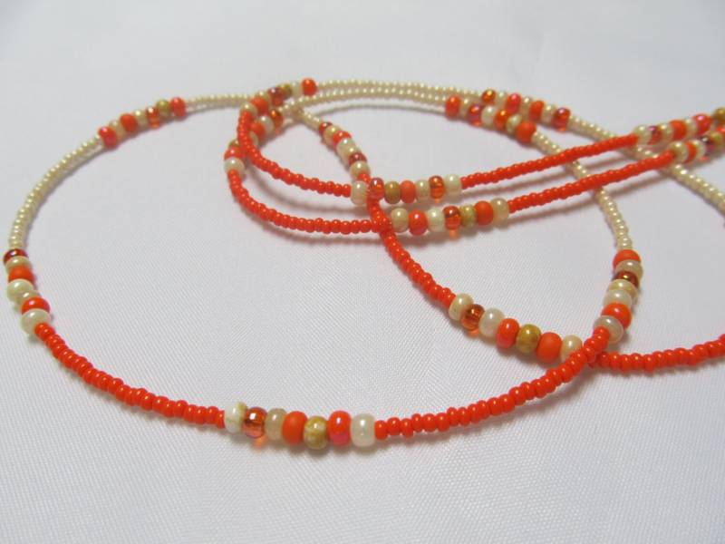 Orange Creamsicle - Und Eierschale Waistbeads Auf High Quality Sicke Draht, Sterling Silber Verschluss Orange Creamsicle - Und Eierschale Waistbeads Auf High Quality Sicke Draht, Sterling Silber Verschluss von RoyalWaistbeads