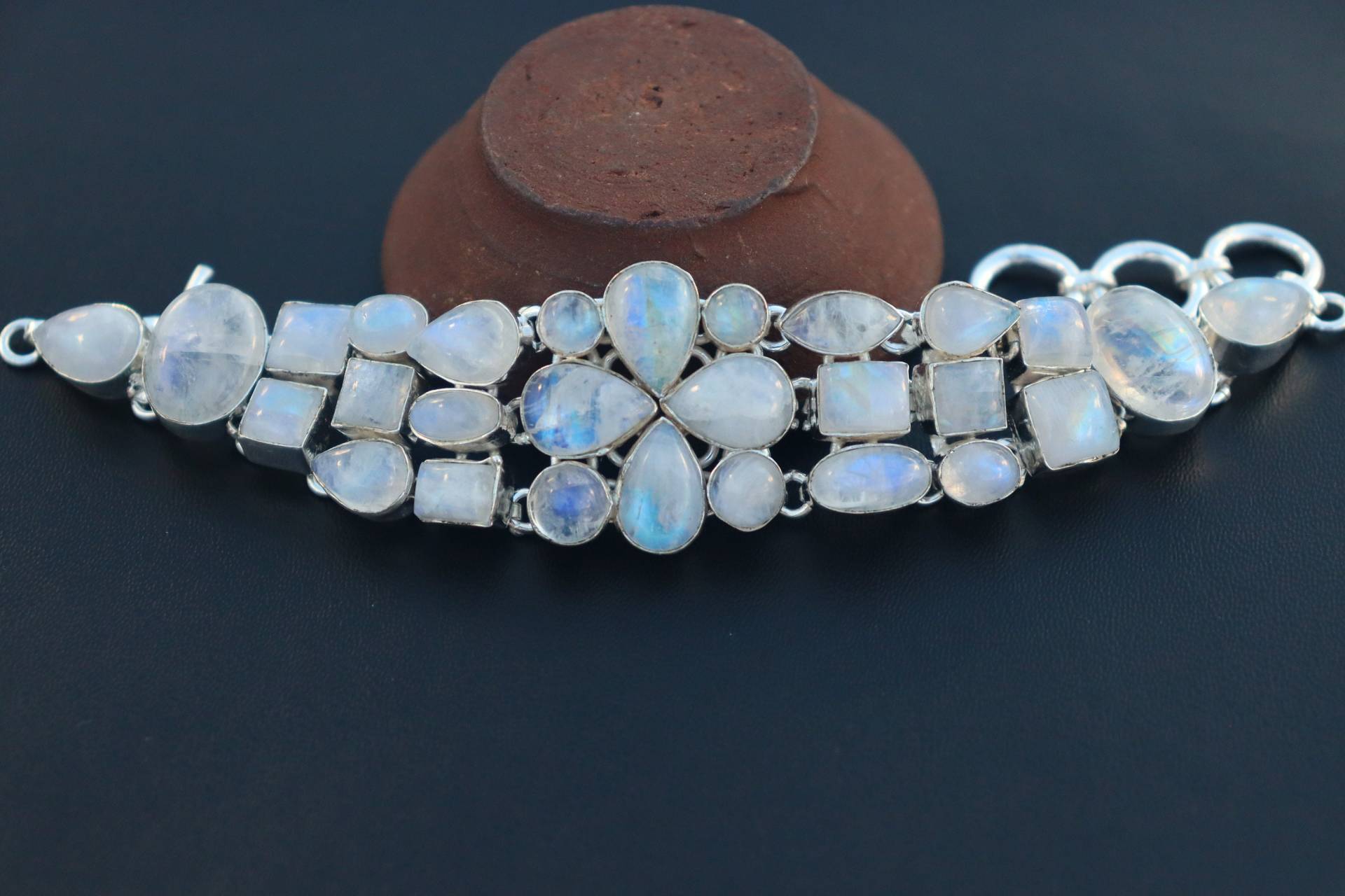 Natürliche Mondstein Stein Handgemachte Versilberte Armband | Sterling Silber Vintage Geschenk Für Sie Natürliche Mondstein Stein Handgemachte Versilberte Armband | Sterling Silber Vintage Geschenk Für Sie von Roynsilverarts