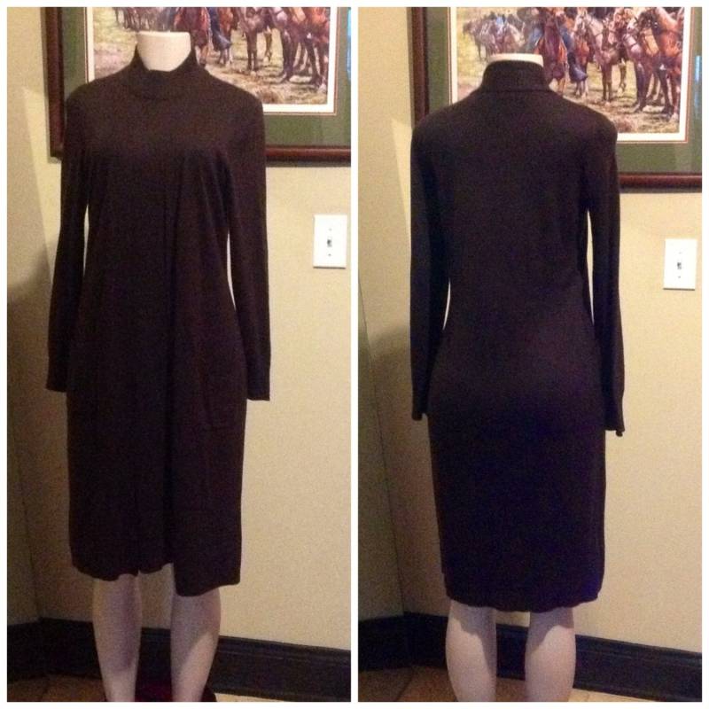 Braun Zwei Für Pullover Kleid Look Top An Befestigt Braun Zwei Für Pullover Kleid Look Top An Befestigt von RozzCloset