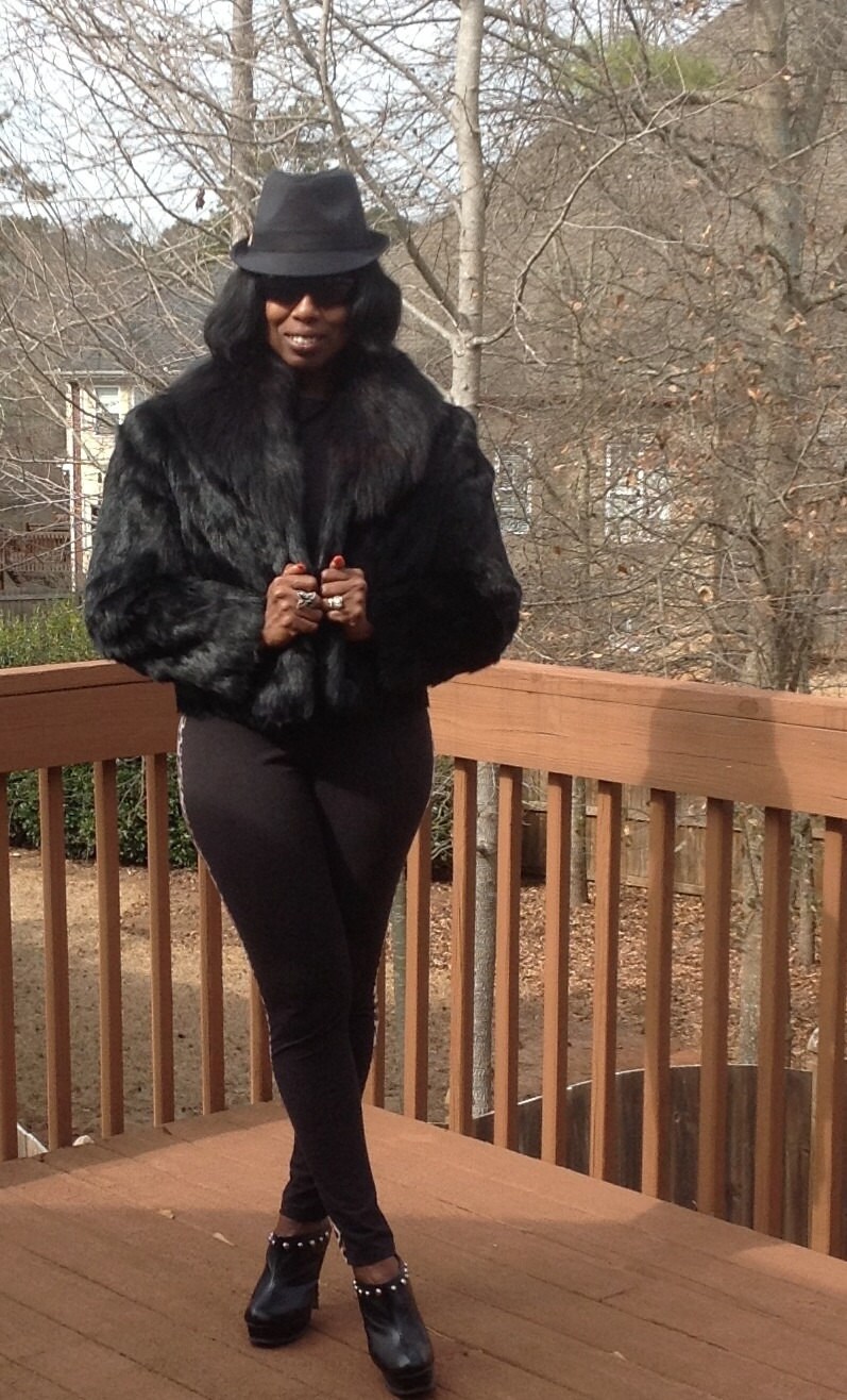 Echtes 100% Hasenfell Herkunft By Split & Ltd Echtes 100% Hasenfell Herkunft By Split & Ltd von RozzCloset