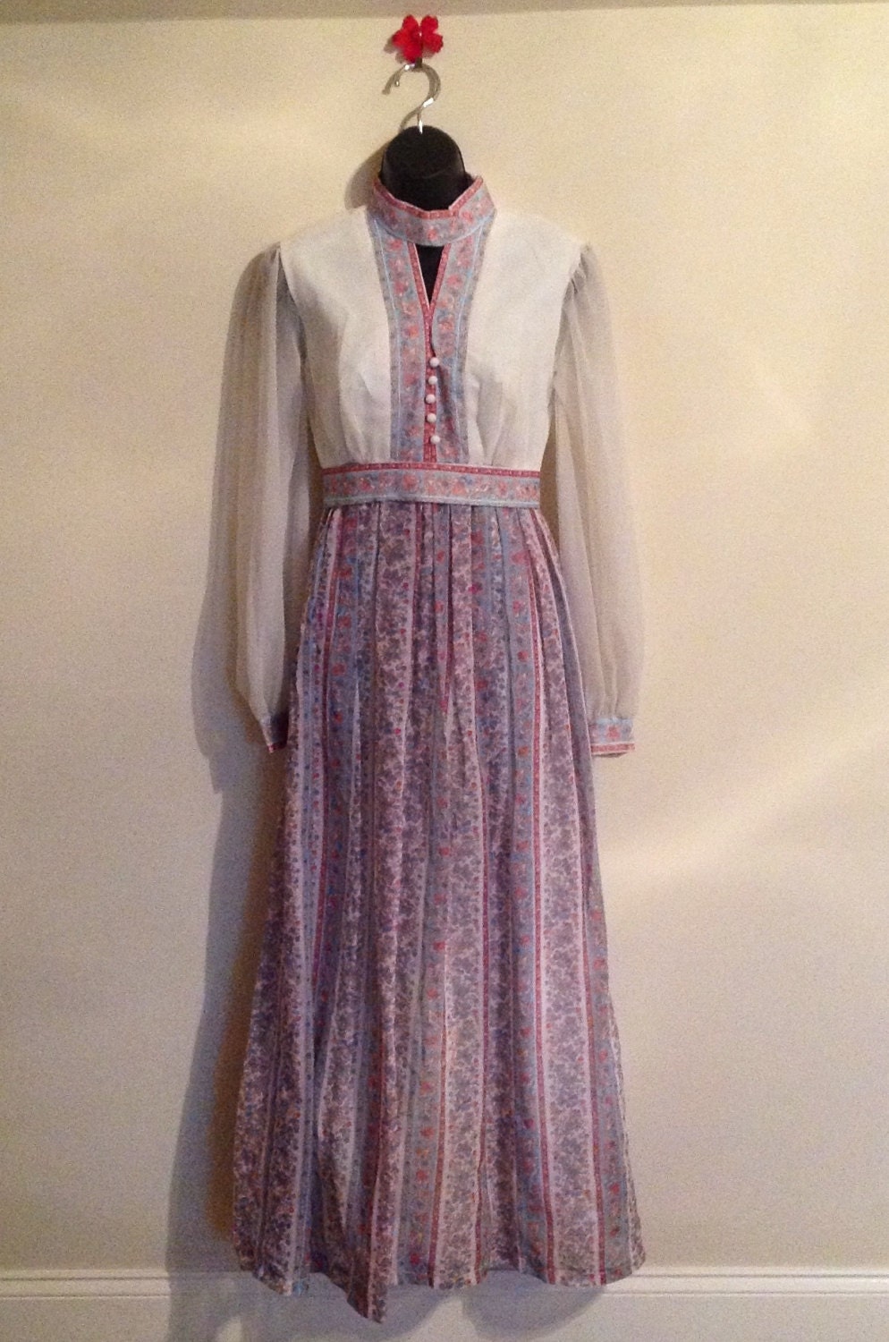 True Vintage, Langes Kleid Mit Hoher Taille True Vintage, Langes Kleid Mit Hoher Taille von RozzCloset