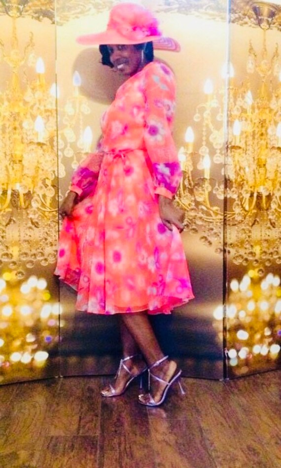 Upcycled Wunderschönes Chiffon Frühlingskleid Upcycled Wunderschönes Chiffon Frühlingskleid von RozzCloset