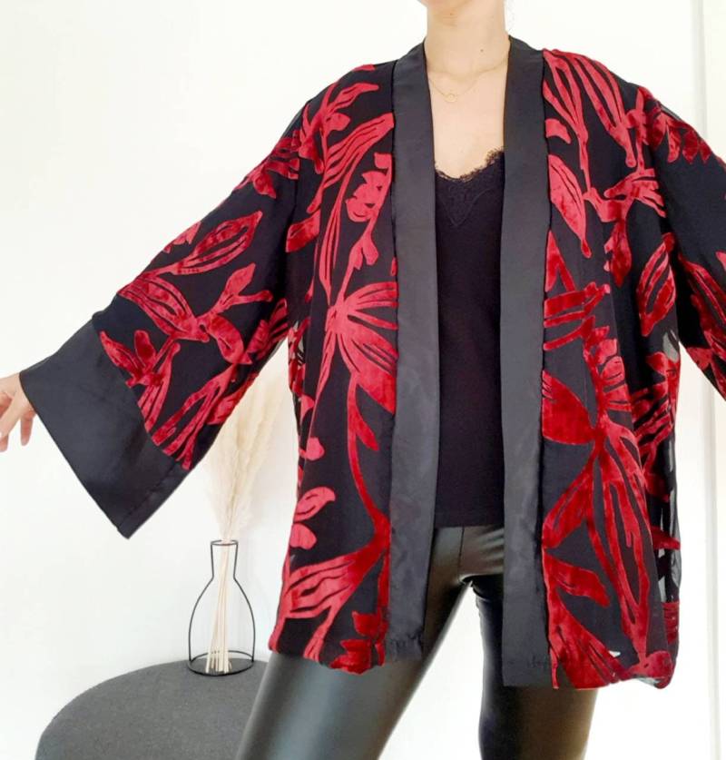 Burnout Samt Cardigan Damen, Red Blazer, Kurzer Kimono, Kimonojacke Jacke Mit Floral Muster von RubyLines