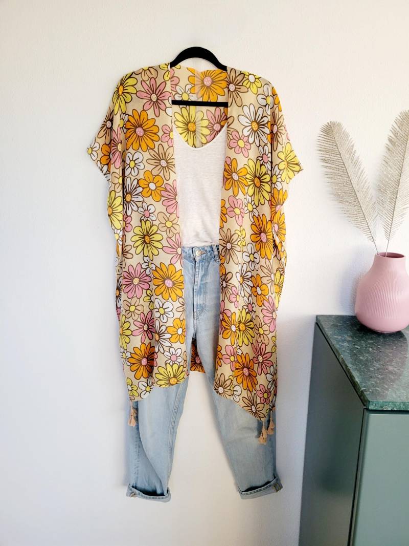 Leichter Unisex-Boho-Cardigan, Umhang Mit Blumendruck, Blauer Cardigan Quasten, Festival Überwurf, Rosa-Orangefarbener Poncho Leichter Unisex-Boho-Cardigan, Umhang Mit Blumendruck, Blauer Cardigan Quasten, Festival Überwurf, Rosa-Orangefarbener Poncho von RubyLines