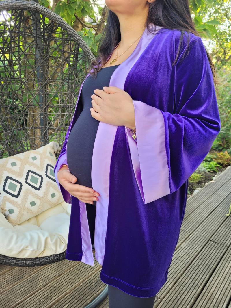 Schwangerschaft Lila Samt Cardigan Damen, Umstandsjacke Herbst, Oversized Jacke Damen, Samt Jacke in Alt Rosa, Plus Size Samt von RubyLines