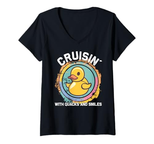 Damen Die Rubber Duckie Crew genießt die Urlaubsstimmung auf einem Kreuzfahrtschiff T-Shirt mit V-Ausschnitt Damen Die Rubber Duckie Crew genießt die Urlaubsstimmung auf einem Kreuzfahrtschiff T-Shirt mit V-Ausschnitt von Rubber Duckie Crew Adventures Await Your Ship