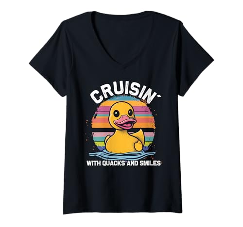 Damen Die Rubber Duckie Crew genießt die Urlaubsstimmung auf einem Kreuzfahrtschiff T-Shirt mit V-Ausschnitt Damen Die Rubber Duckie Crew genießt die Urlaubsstimmung auf einem Kreuzfahrtschiff T-Shirt mit V-Ausschnitt von Rubber Duckie Crew Adventures Await Your Ship