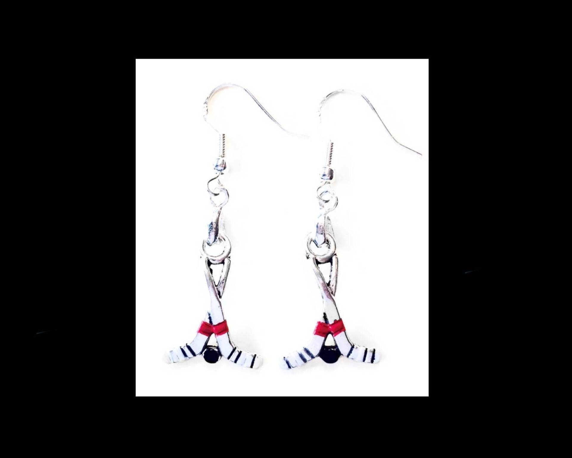 Hockeyschläger Ohrringe von RubyAppleJewelry