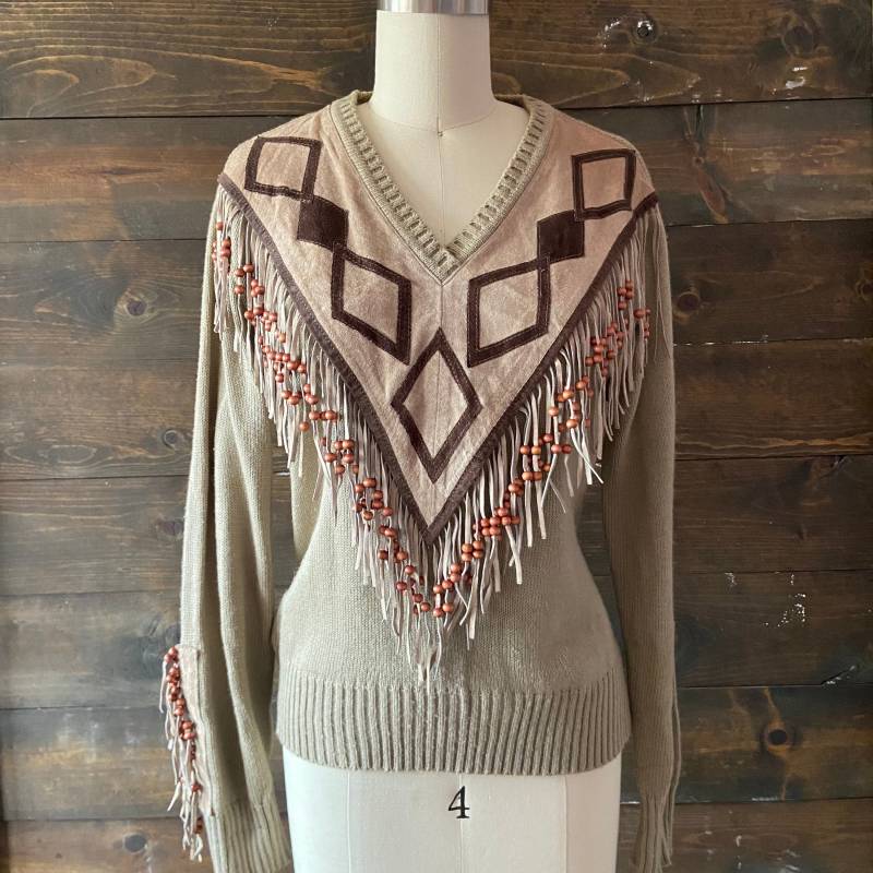 Vintage 80Er Wildleder Fransen Pullover/Western Style Perlendetail Bär Bergpullover von RubyHouston