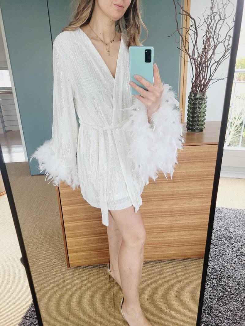 Sequin Feather Bridal Kimono Robe Custom Plus Size Cover Up Boudoir Glam For Bride Rubylines von RubyLines