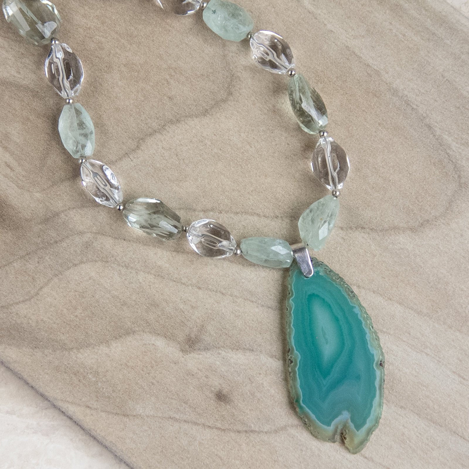 Grüne Achat Scheibe Halskette, Grüner Amethyst, Edelstein Halskette Grüne Achat Scheibe Halskette, Grüner Amethyst, Edelstein Halskette von RubySkyDesign